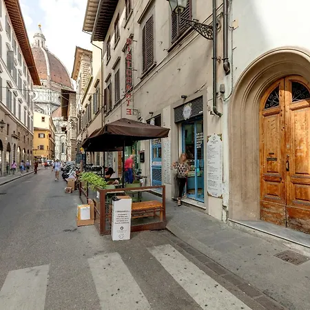 Servi 7c Apartman Firenze